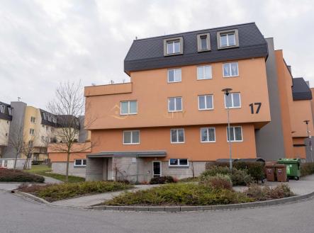 Pronájem bytu, 1+kk, 37 m²