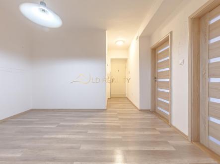 Pronájem bytu, 2+1, 71 m²