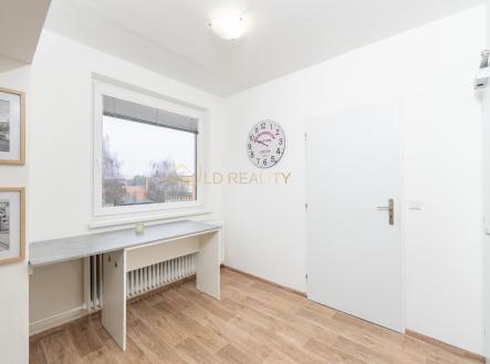 Pronájem bytu, 2+1, 72 m²