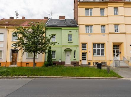 Prodej nájemního domu, 143 m²