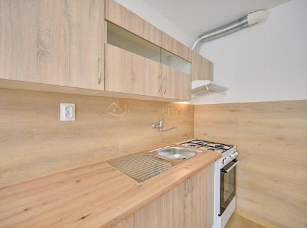Pronájem bytu, 2+1, 55 m²
