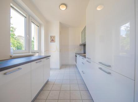 Pronájem bytu, 4+1, 91 m²