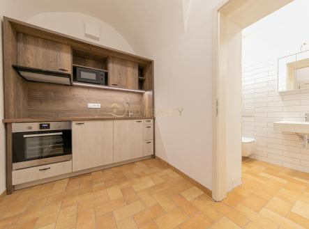 Pronájem bytu, 1+1, 30 m²