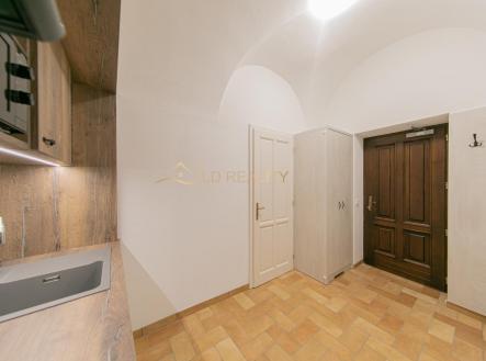 Pronájem bytu, 1+1, 30 m²