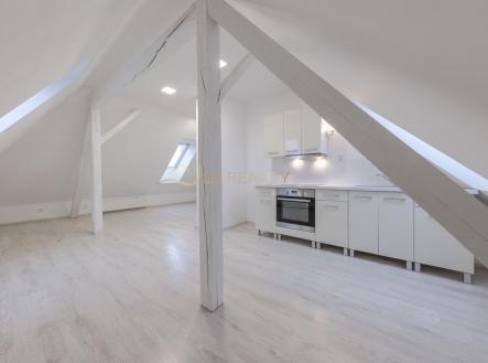 Pronájem bytu, 2+kk, 62 m²