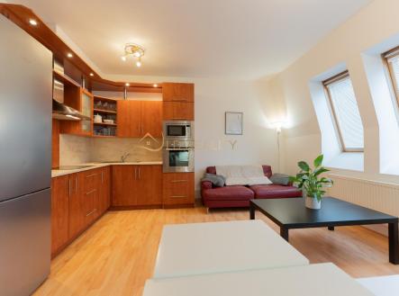 Pronájem bytu, 2+kk, 55 m²
