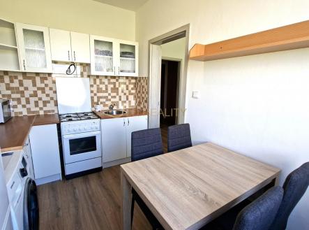 Pronájem bytu, 2+1, 44 m²