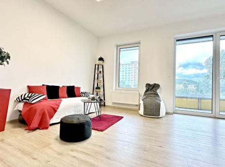 Pronájem bytu, 1+kk, 44 m²