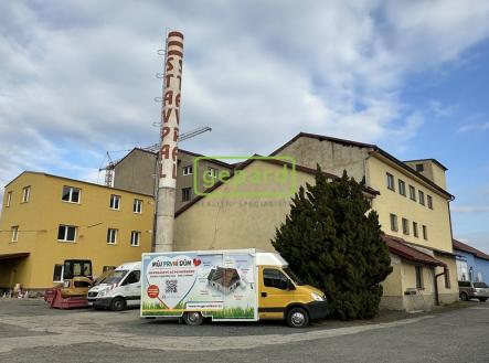 Pronájem skladu, 845 m²
