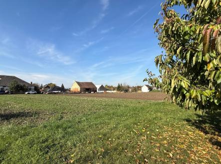 Prodej pozemku pro bydlení, 2 008 m²