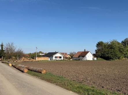 Prodej pozemku pro bydlení, 2 008 m²