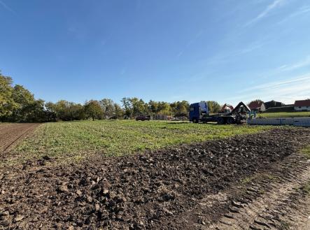 Prodej pozemku pro bydlení, 2 008 m²