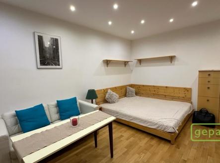 Pronájem bytu, 1+1, 37 m²