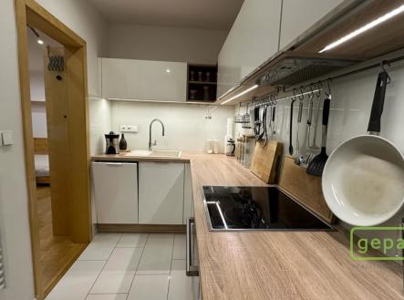 Pronájem bytu, 1+1, 37 m²