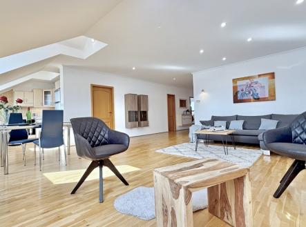 Prodej bytu, 3+kk, 109 m²