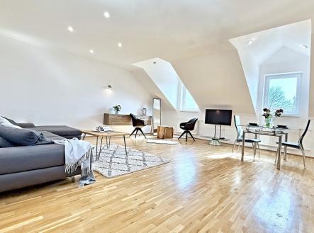 Prodej bytu, 3+kk, 109 m²