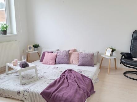 Pronájem bytu, 1+kk, 38 m²