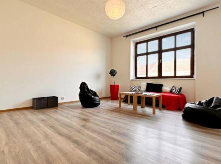 Pronájem bytu, 2+1, 83 m²