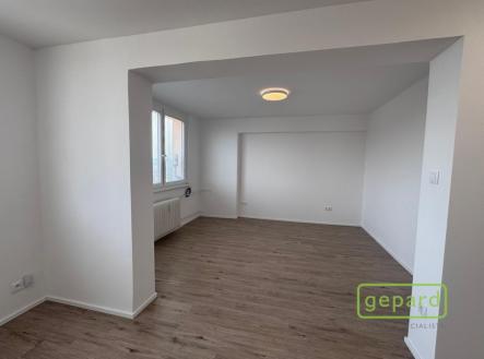 Pronájem bytu, 1+kk, 35 m²