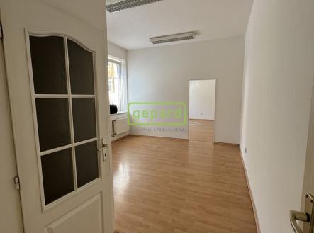 Pronájem kanceláře, 40 m²