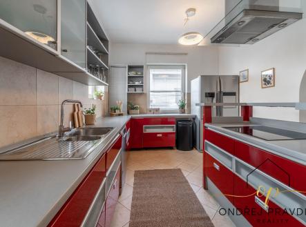 Prodej domu/vily, 265 m²