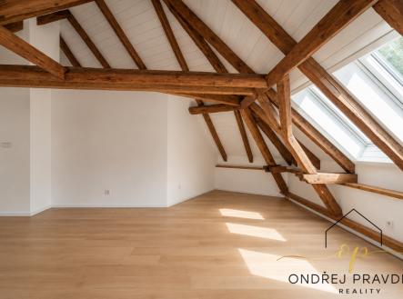 Prodej bytu, 3+kk, 96 m²