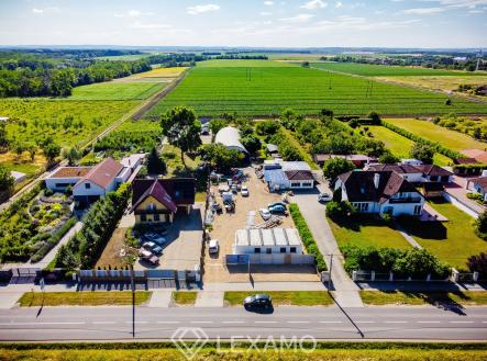 Prodej - pozemek pro bydlení, 2 670 m²
