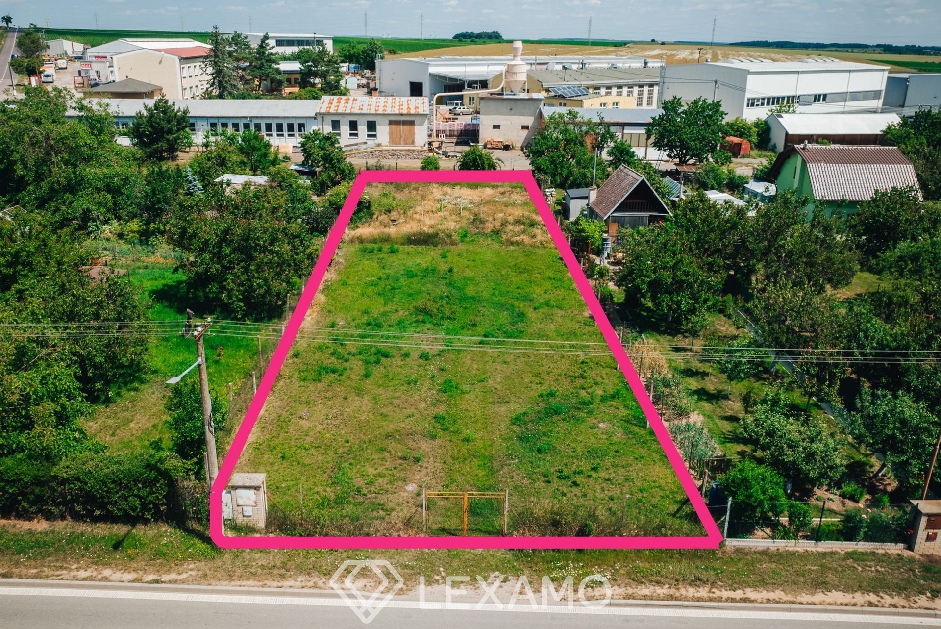 Pozemek Přímětice