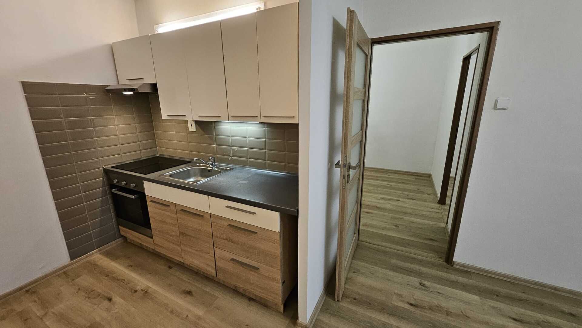 Pronájem bytu 2+kk v ulici Kpt. Jaroše v Mostě