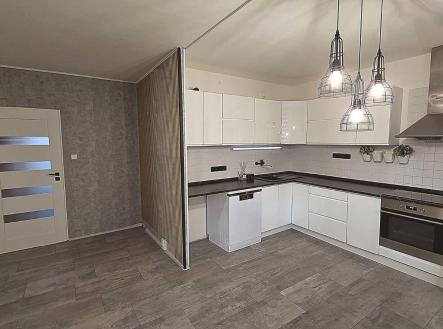 Prodej bytu, 4+kk, 69 m²