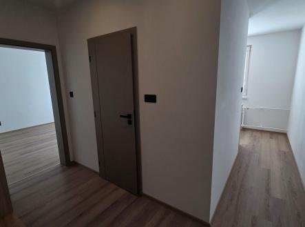 Pronájem bytu, 2+1, 53 m²