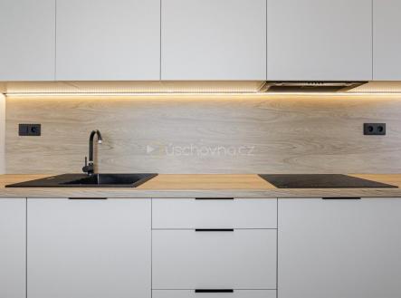 Pronájem bytu, 2+1, 53 m²