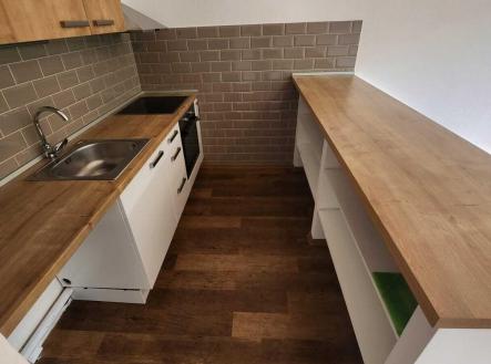 Pronájem bytu, 2+kk, 42 m²