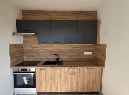 Pronájem bytu, 4+1, 67 m²
