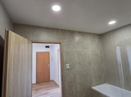 Pronájem bytu, 4+1, 67 m²