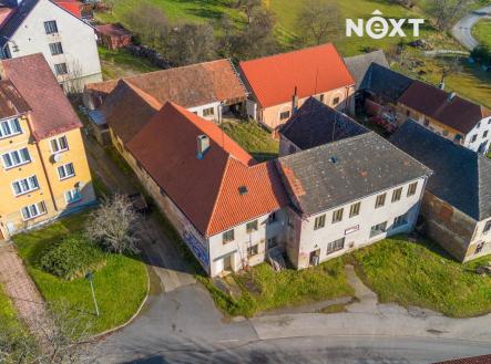 Prodej komerčního objektu, jiný, 872 m²