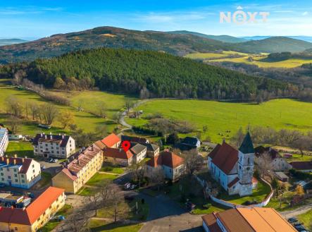 Prodej komerčního objektu, jiný, 872 m²