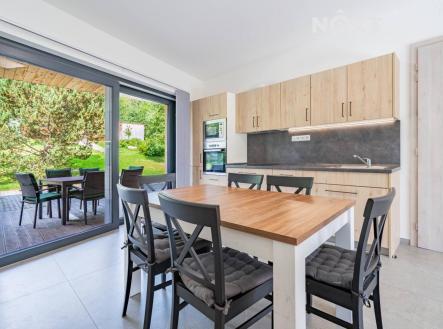 Prodej domu/vily, 208 m²