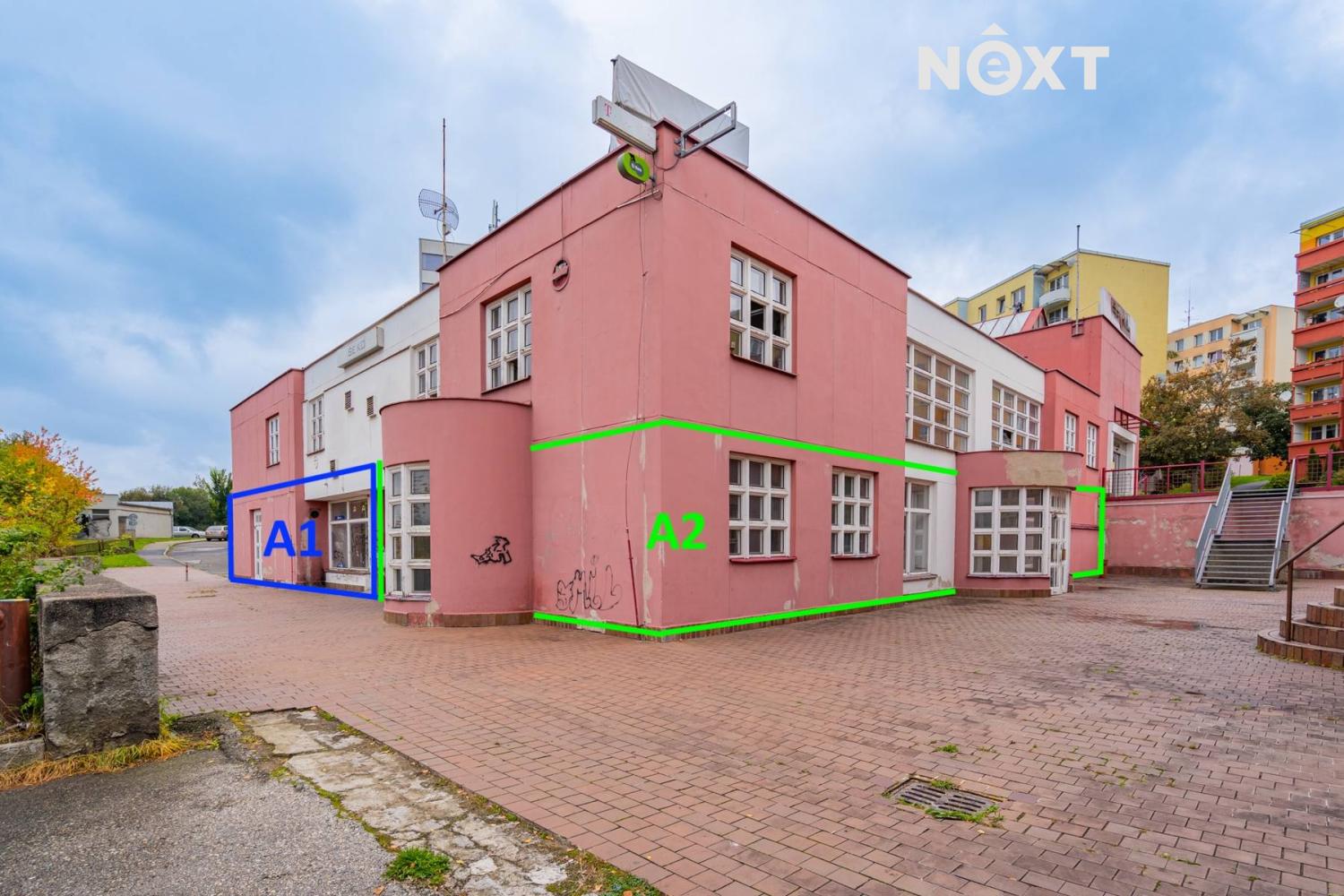 Pronájem komerční Obchodní prostory, 320㎡
