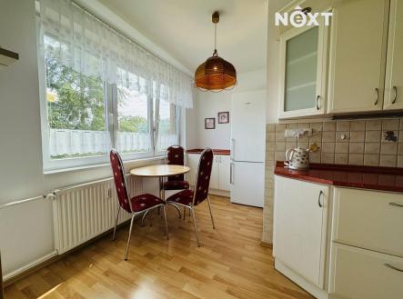 Pronájem bytu, 3+1, 72 m²