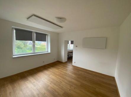 Pronájem bytu, 1+1, 37 m²