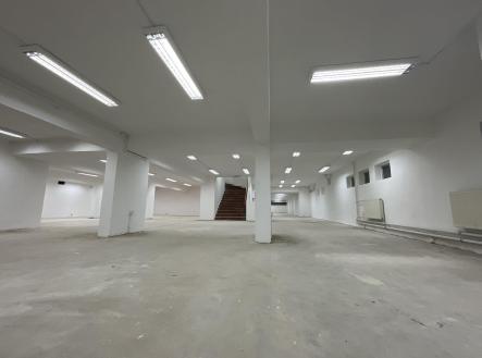 Pronájem obchodní prostor