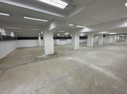 Pronájem obchodní prostor