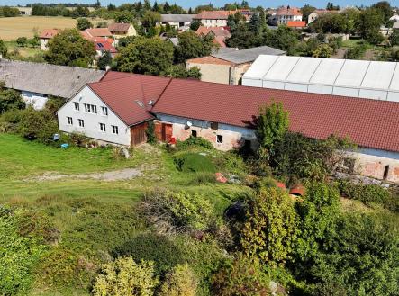 Prodej pozemku pro komerční výstavbu, 7 651 m²