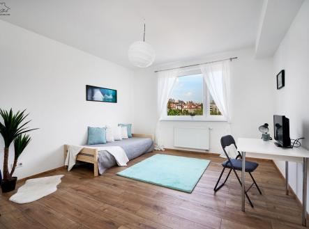 Pronájem bytu, 2+kk, 77 m²
