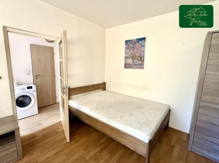 Pronájem bytu, 1+1, 40 m²