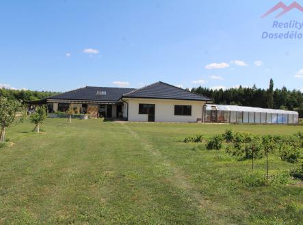 Prodej - dům/vila, 610 m²