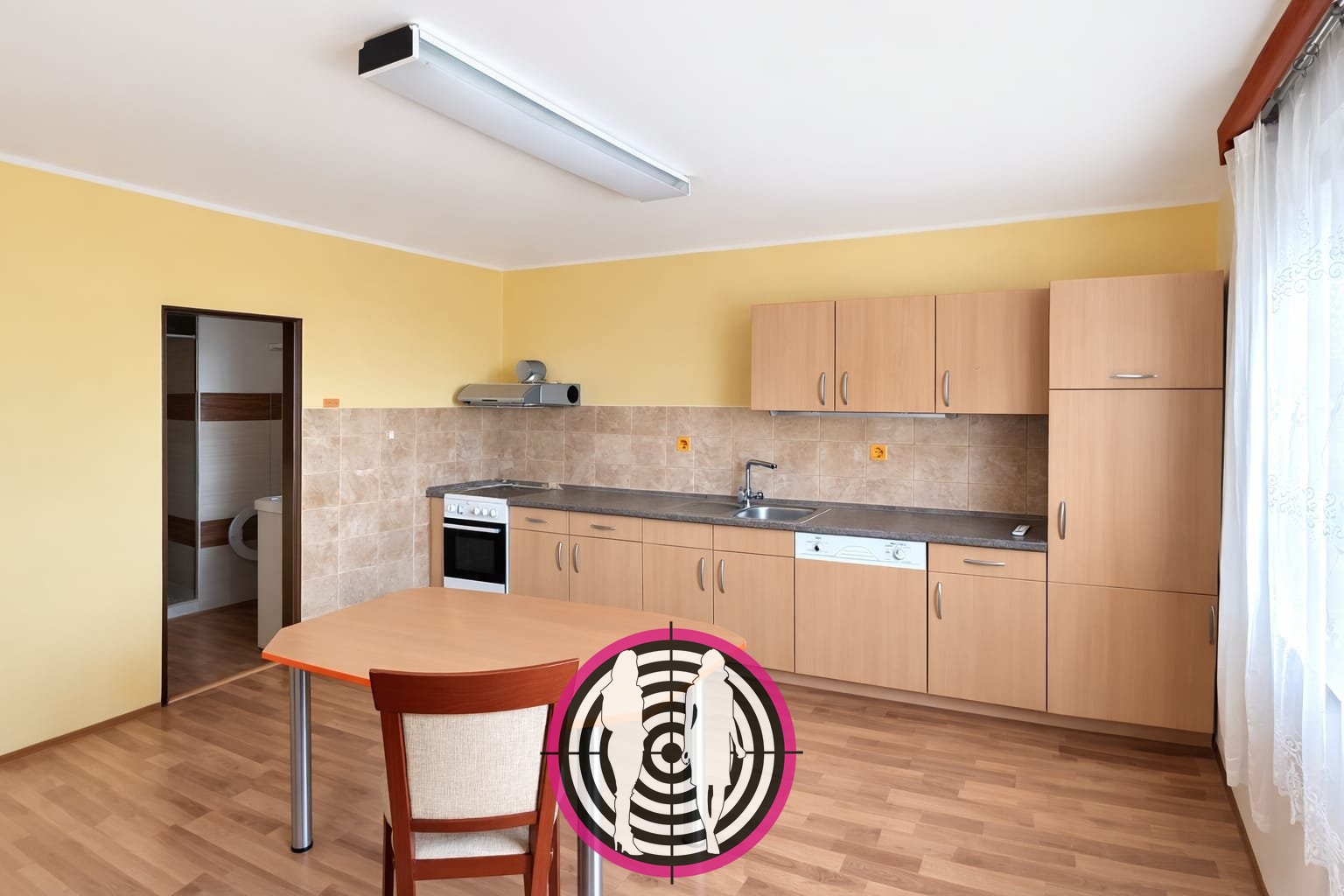 Pronájem světlého bytu 1+1, 41 m² – v obci Sokoleč, s možností využití zahrady