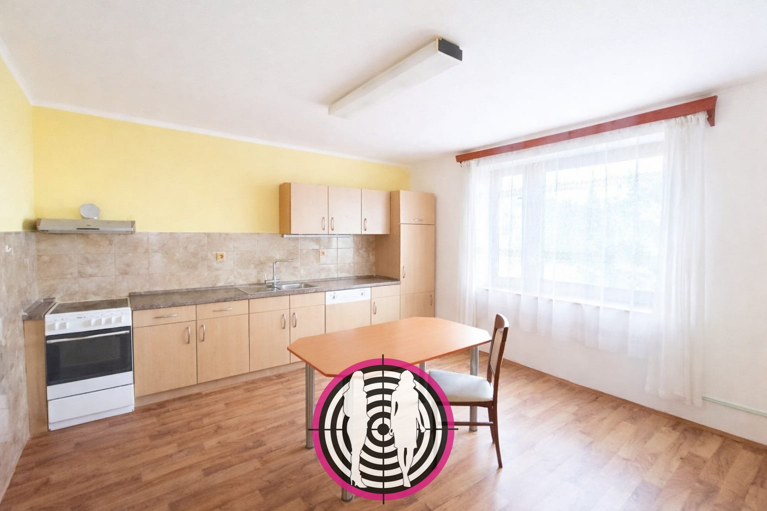 Pronájem světlého bytu 1+1, 41 m² – v obci Sokoleč, s možností využití zahrady