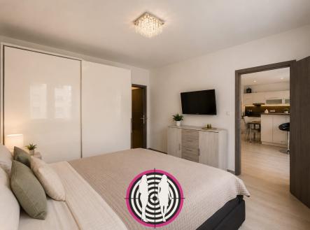 Pronájem bytu, 2+kk, 62 m²